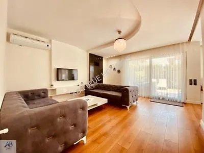 Kusadasinda Muhtesem Havuzlu Villa Miray A3 Turkey