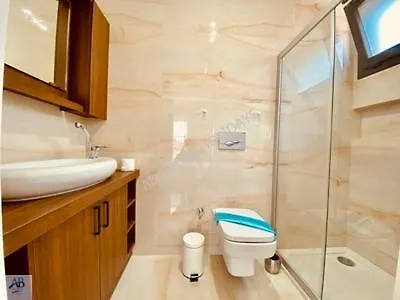 Kusadasinda Muhtesem Havuzlu Villa Miray A3