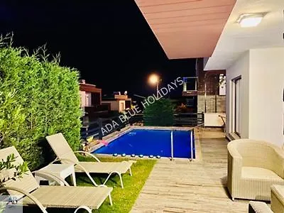 Kusadasinda Muhtesem Havuzlu Villa Miray A3